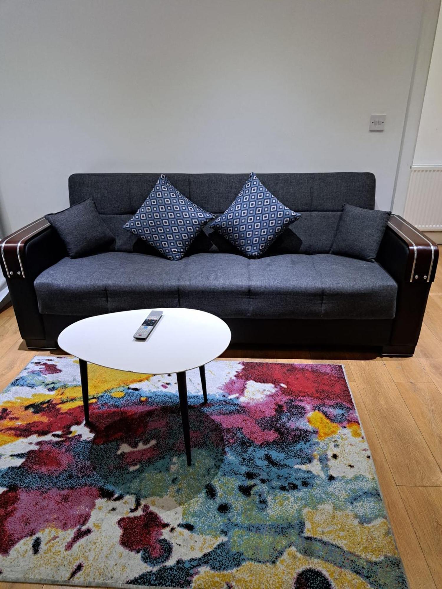 Simply Relax,1 Eastham London Apartment ภายนอก รูปภาพ